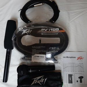 Peavey PVi100 1/4 Cardioid Dynamic Microphone with 1/4” XLR Cable and HTDZ mic